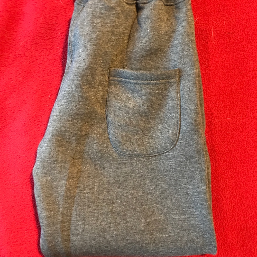 Jogging suit boys size 11/12